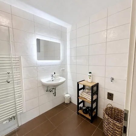 Modernes City-apartment Im Herzen Von Apartment
